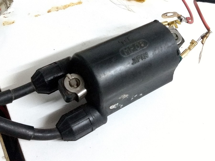 Cewka zapłonowa z motocykla cbr-600.